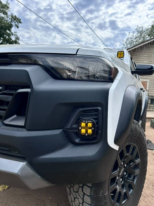 +2024 Colorado LT/TrailBoss Baja Designs Squadron Led vent cover (ASA Matte Black)