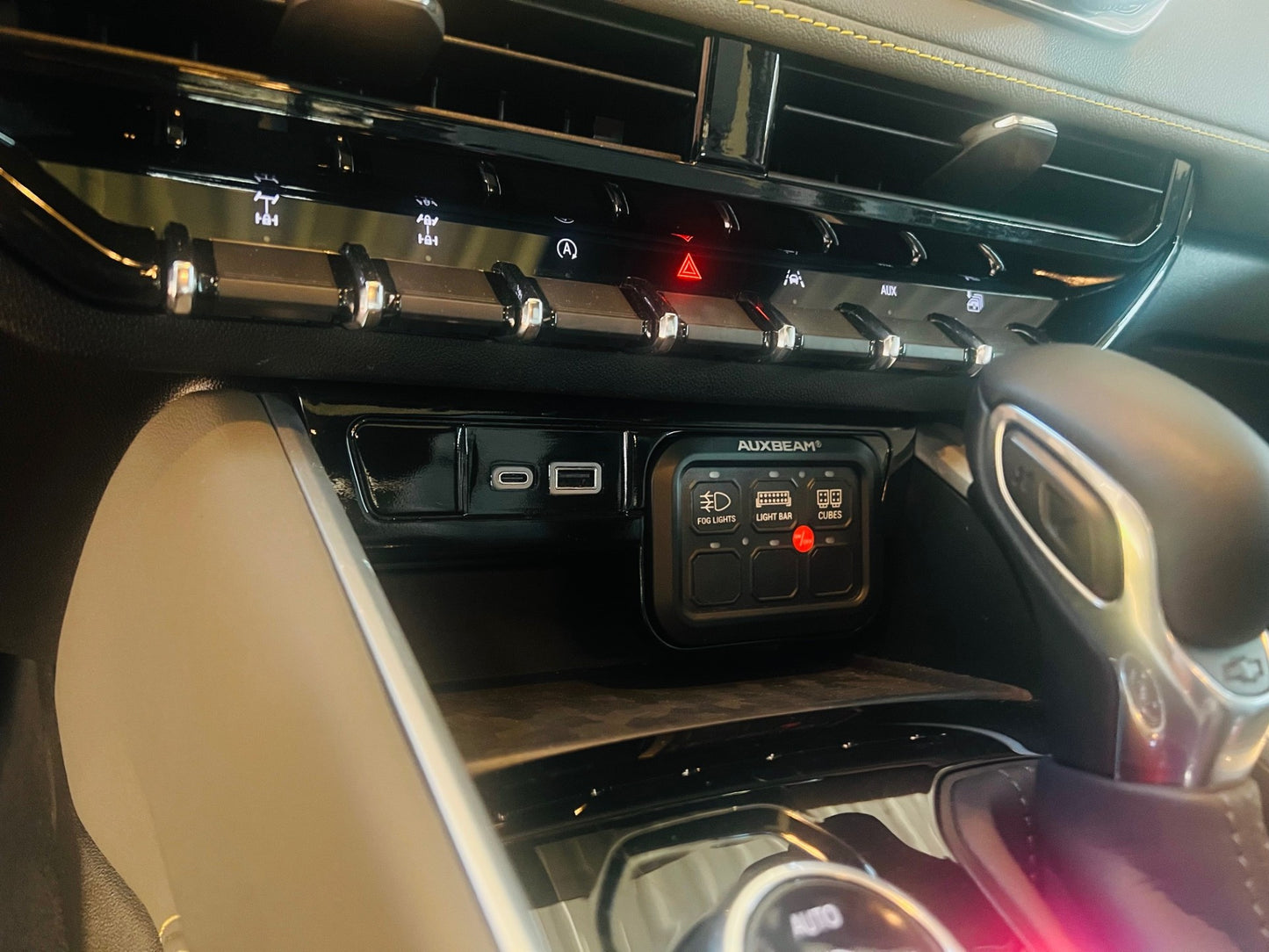 +2023 Colorado/Canyon USB USB-C Auxiliary Switch Panel