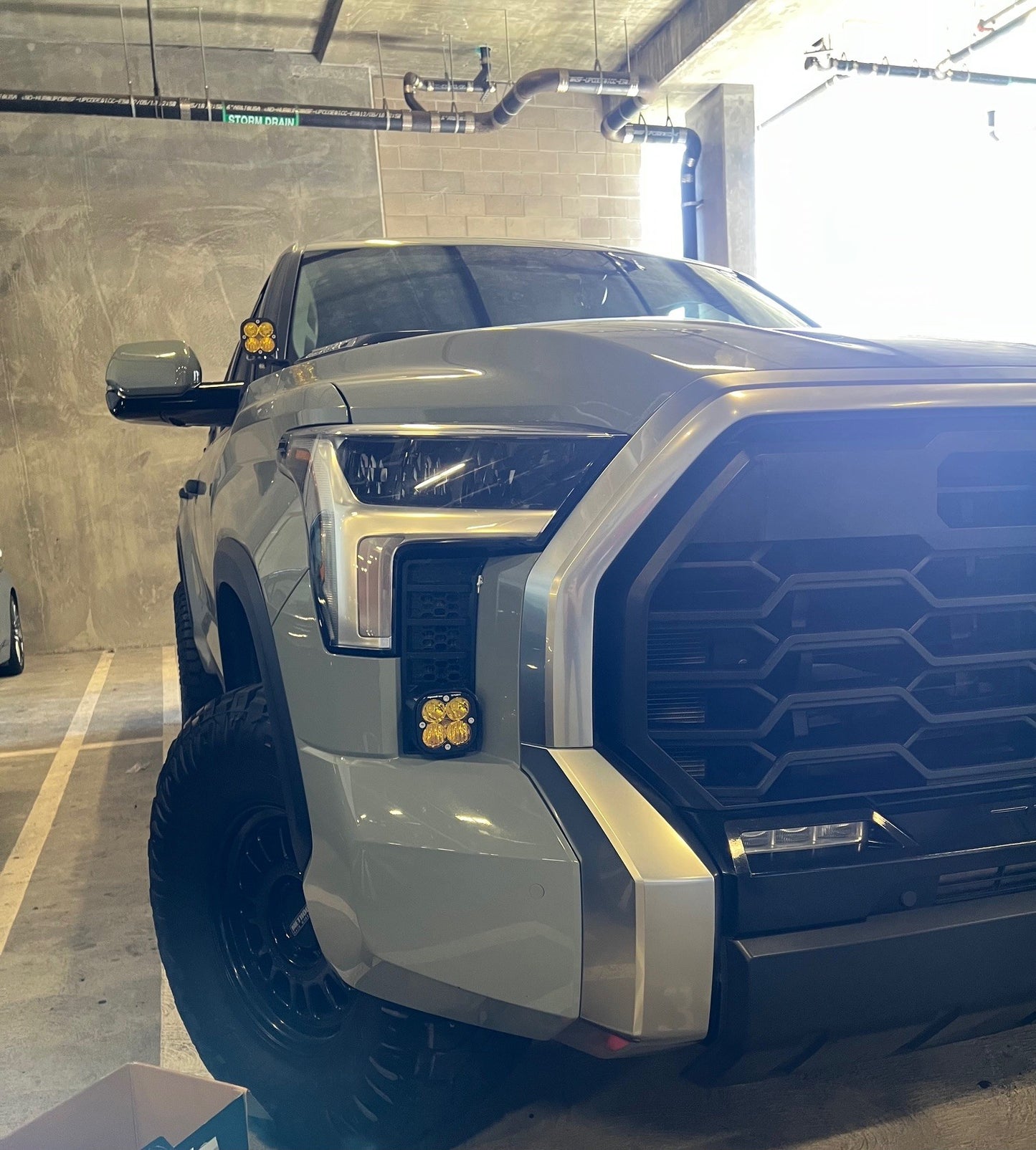 +2022 Toyota Tundra Led vent cover (ASA Matte Black) + Baja Designs Squadron SAE