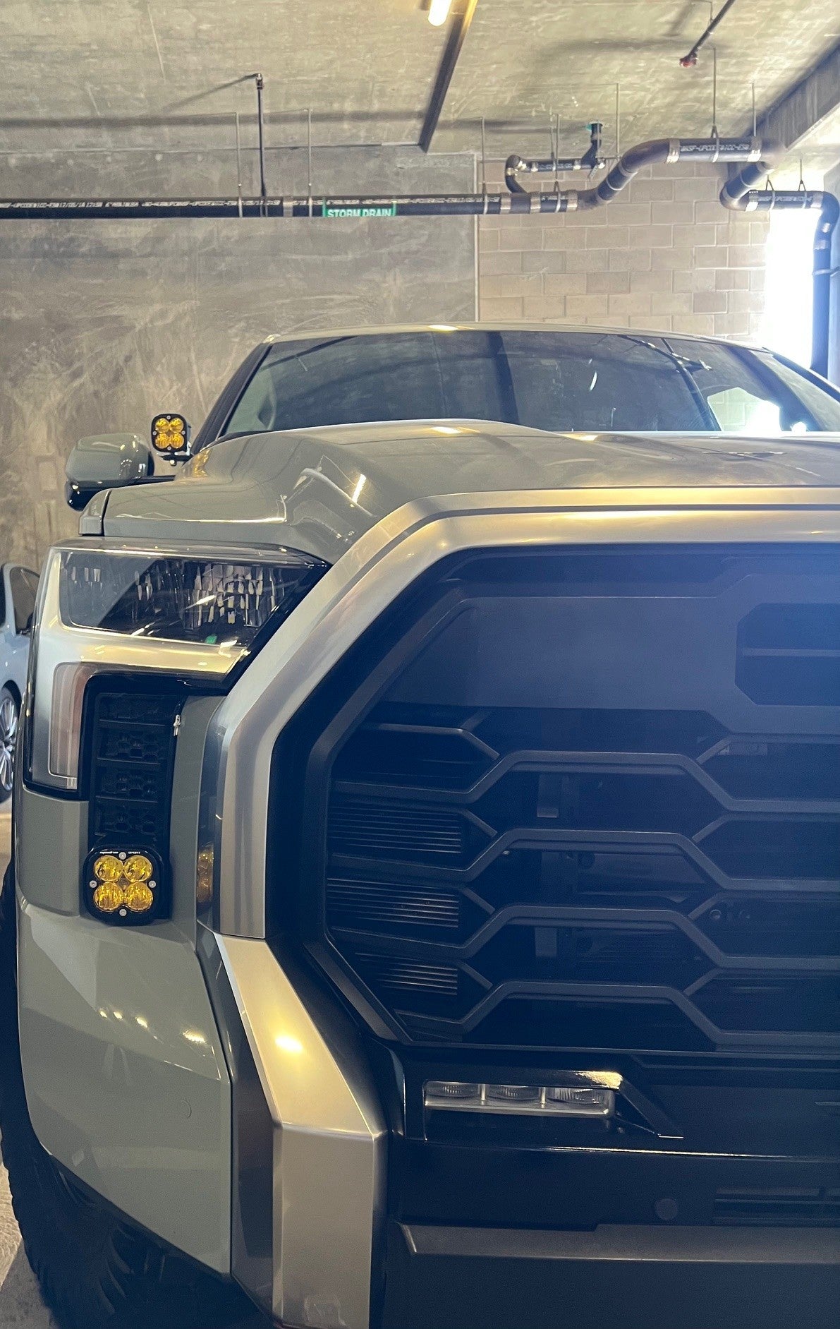 +2022 Toyota Tundra Led vent cover (ASA Matte Black) + Baja Designs Squadron SAE