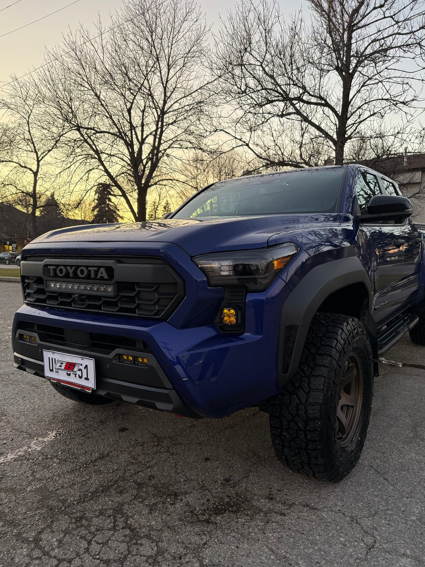 +2024 Tacoma Led vent cover (ASA Matte Black) + Squadron Pro Black LED Auxiliary Light Pod Pair
