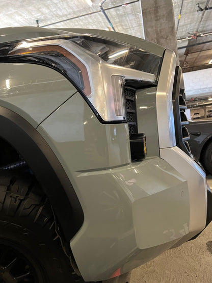 +2022 Toyota Tundra Led vent cover (ASA Matte Black) + Baja Designs Squadron SAE